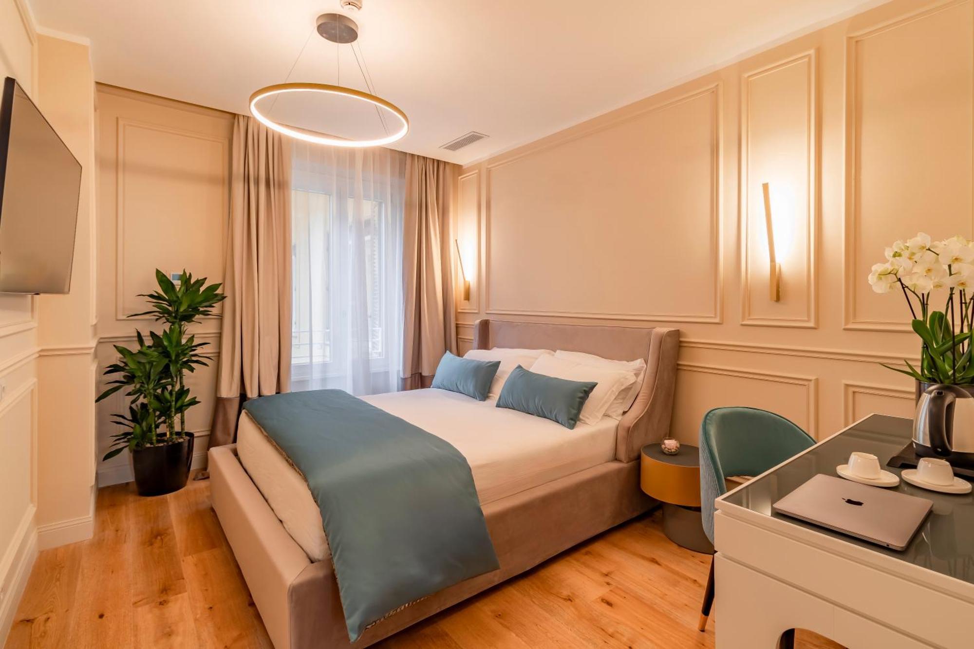 Pensión Trevi Imperial 3 *